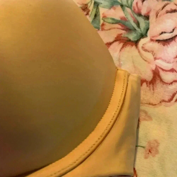 Victoria Secret Women Tan Bra Size 34 C - Picture 7 of 13